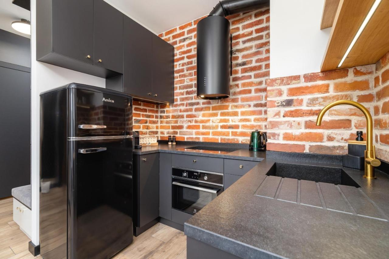 Solaris Park Apartment Tauron Arena By Renters Prestige Krakow Luaran gambar
